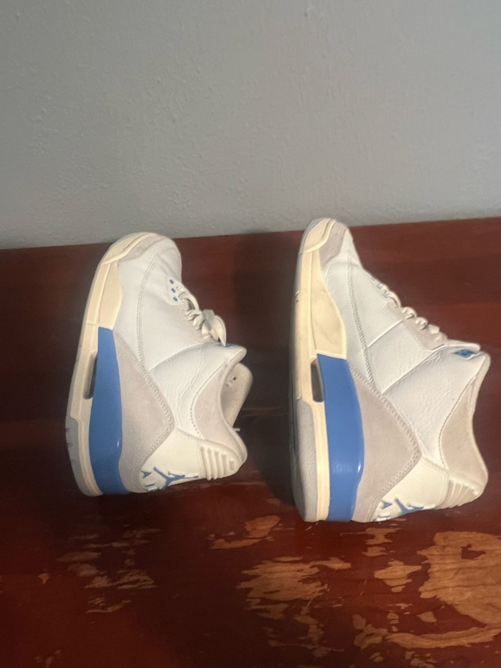 Jordan Men's White and Light Blue Athletic Shoes Air Jordan 3 Retro - Picture 5 of 8
